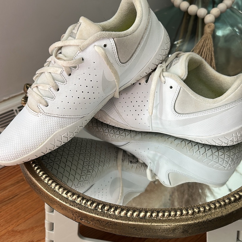 Nike Cheer Sideline IV Athletic Shoes